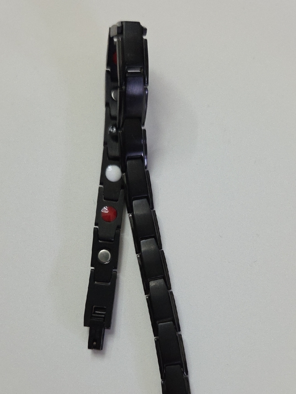 Black Magnetic Therapy Bracelet - Sleek Link Design